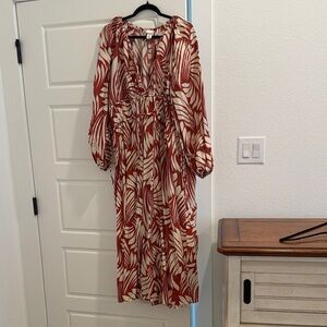 H&M Red and White Long Sleeve Dress